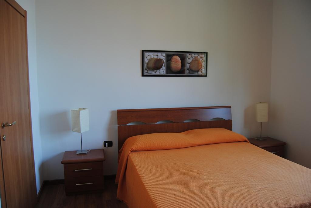 B&B Sosta Sul Lago Lezzeno Kültér fotó