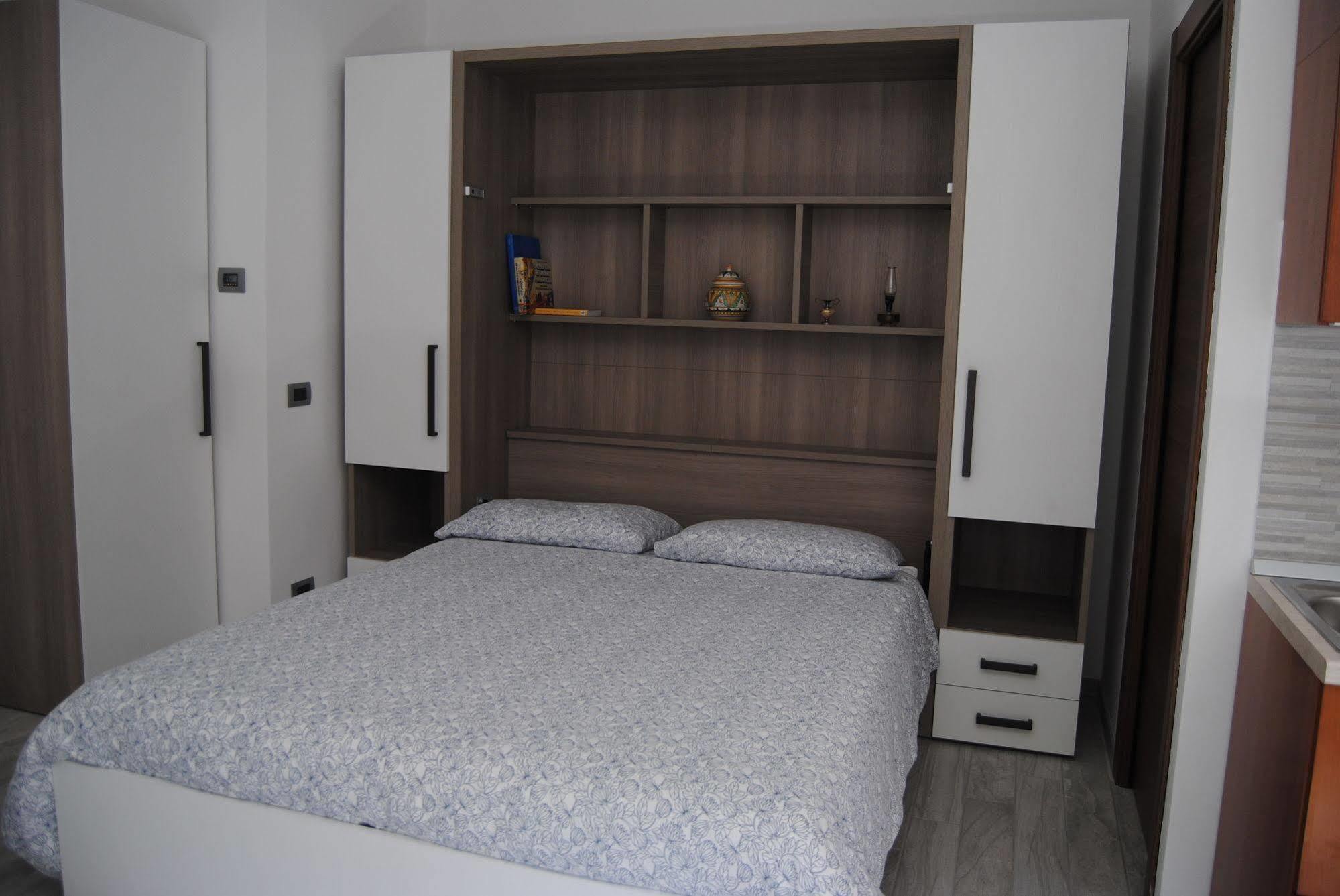 B&B Sosta Sul Lago Lezzeno Kültér fotó